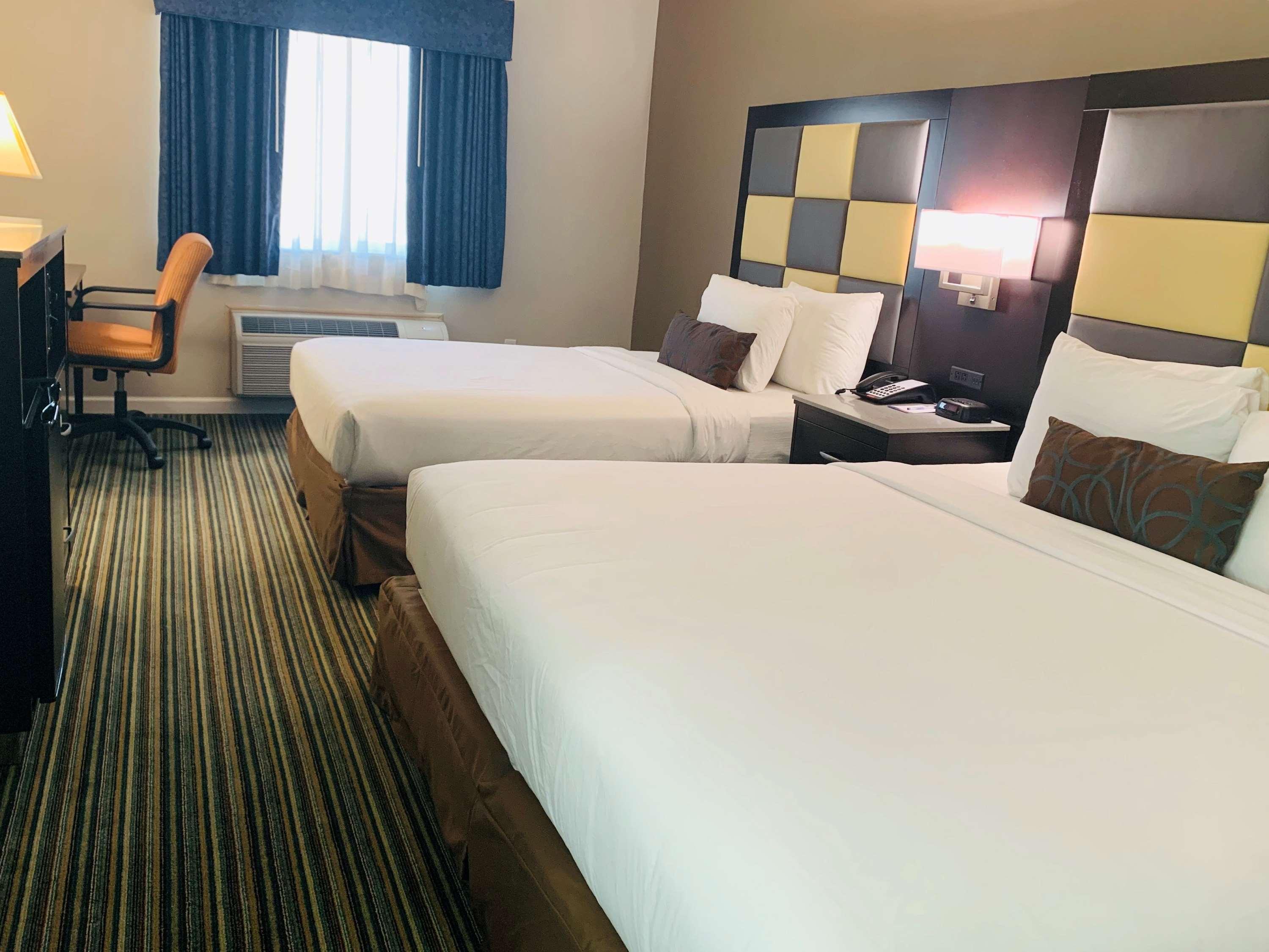 Surestay Plus Hotel By Best Western Redding Værelse billede