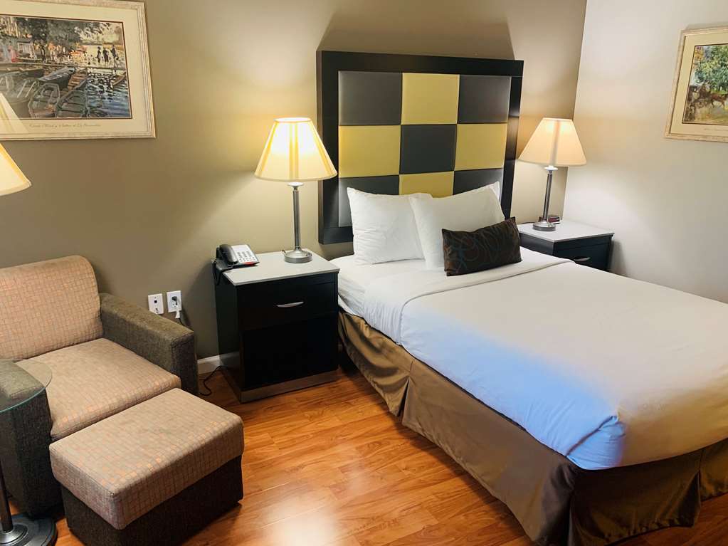 Surestay Plus Hotel By Best Western Redding Værelse billede