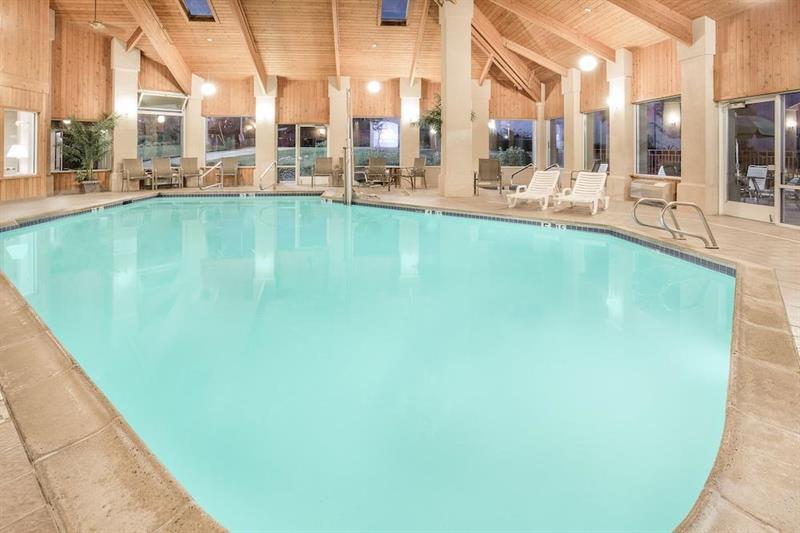 Surestay Plus Hotel By Best Western Redding Eksteriør billede